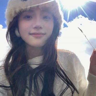 劳拉·马尔斯的眼睛